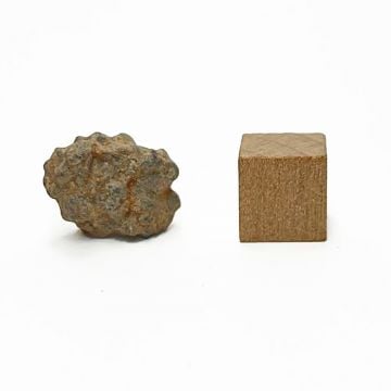 1.9g Moon Meteorite / Bechar 003