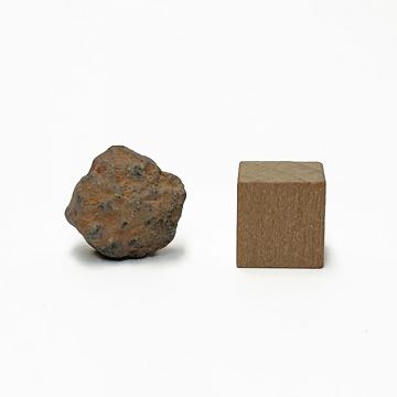 2.0g Moon Meteorite / Bechar 003