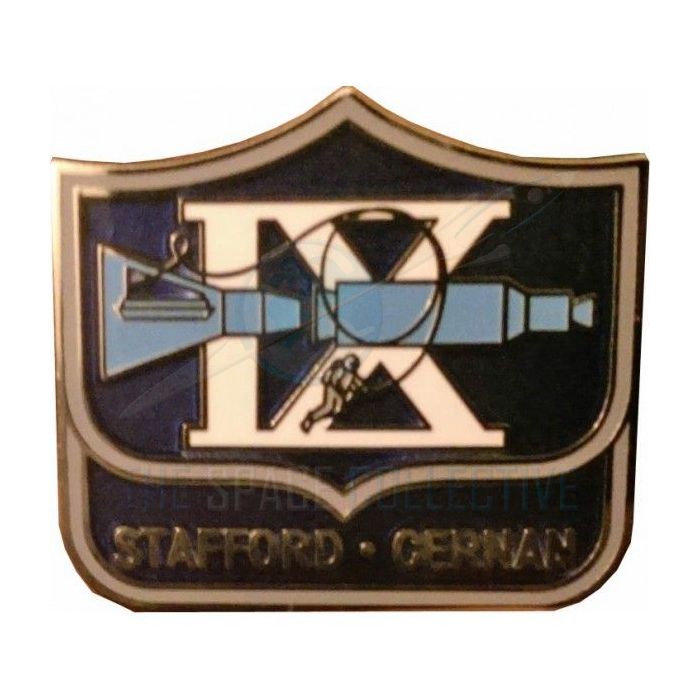 Gemini 9A Pin main product photo