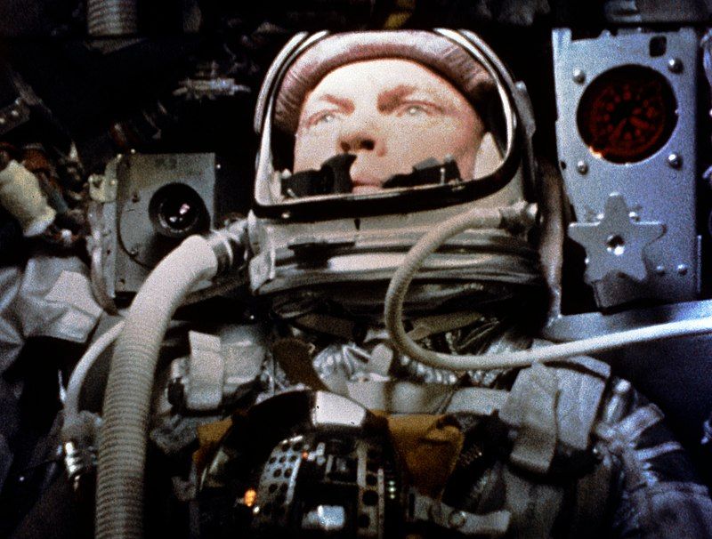 Glenn in orbit inside Frienship 7