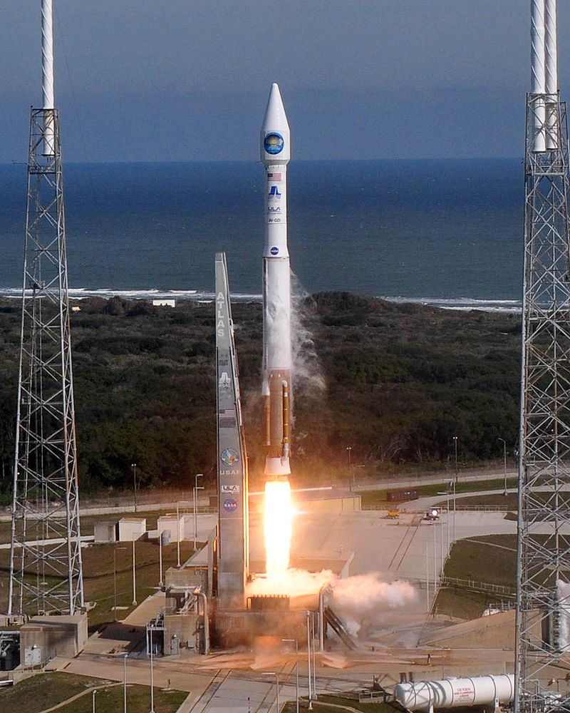 Solar Dynamics Observatory launch